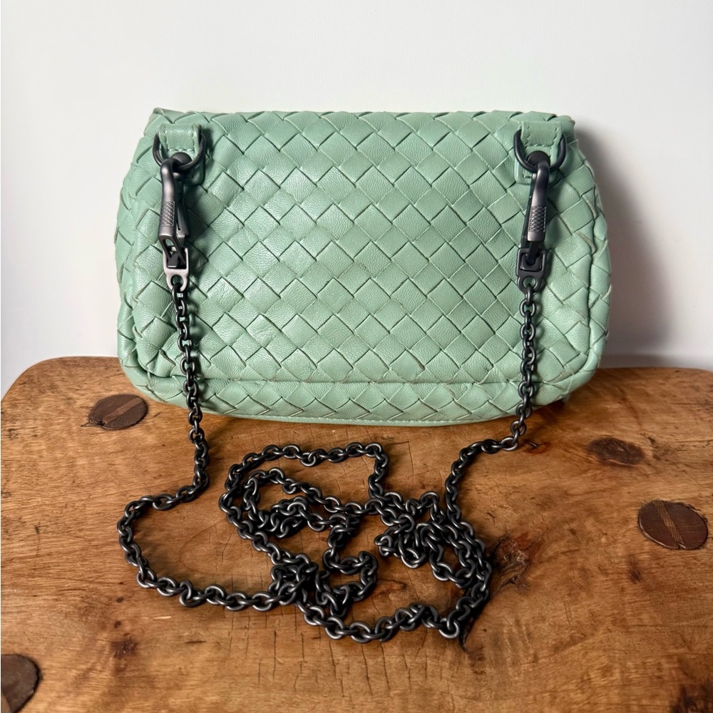 Bottega Veneta Classic Woven Bag - Picture 4 of 5
